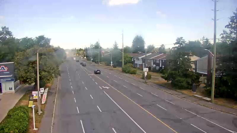 Traffic camera image at 2025-08-24 15:35:42