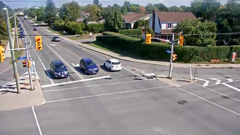 Traffic camera image at 2025-09-14 17:25:38
