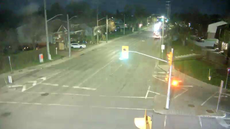 Traffic camera image at 2025-05-09 01:25:26