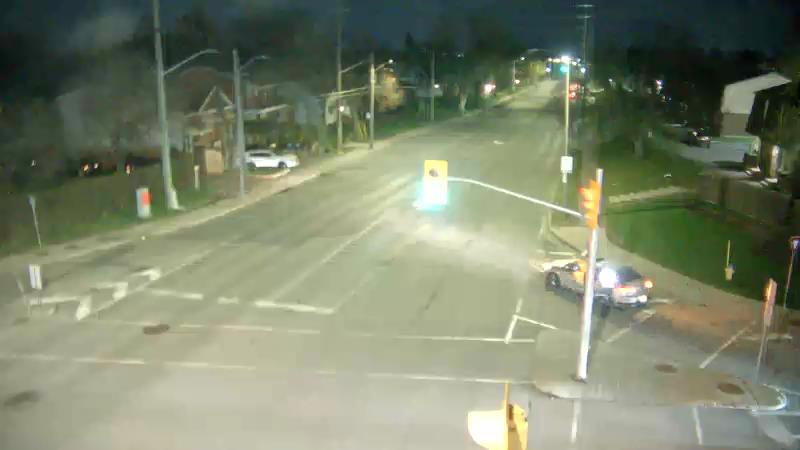 Traffic camera image at 2025-05-09 02:05:28