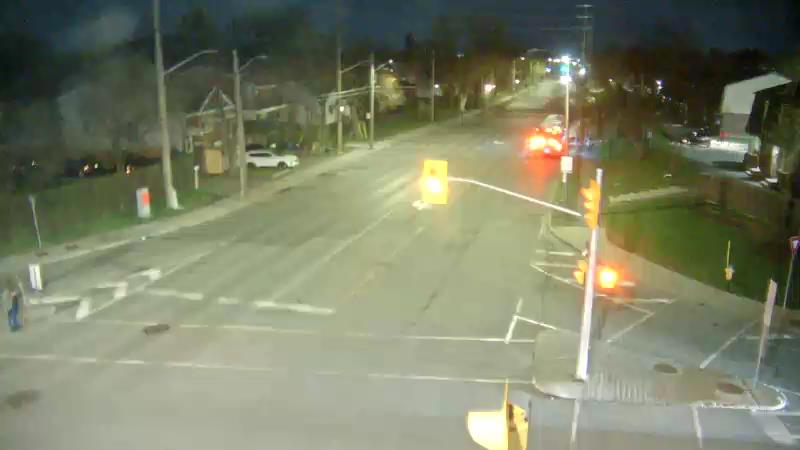 Traffic camera image at 2025-05-09 02:10:32