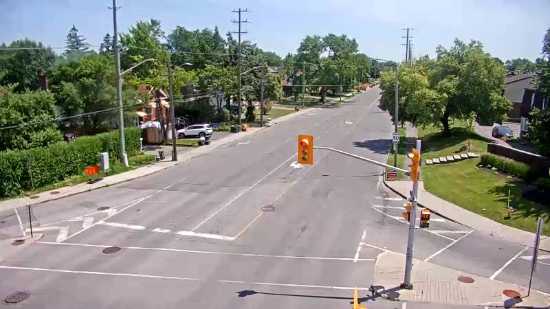 Traffic camera image at 2025-06-30 17:50:43