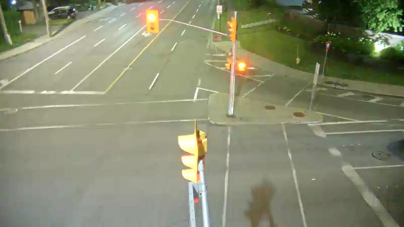Traffic camera image at 2025-07-12 03:50:42