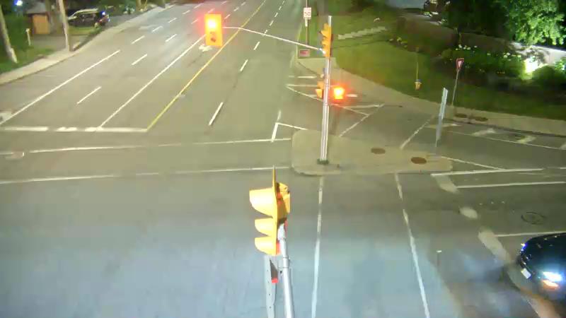 Traffic camera image at 2025-07-12 04:10:41