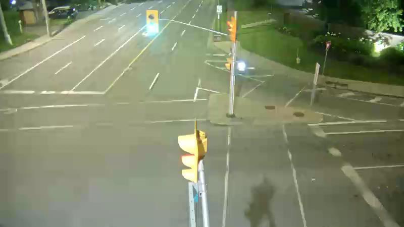 Traffic camera image at 2025-07-12 04:35:43