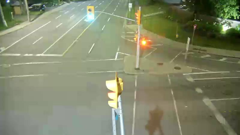 Traffic camera image at 2025-07-12 04:40:36