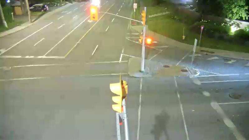 Traffic camera image at 2025-07-12 05:10:43