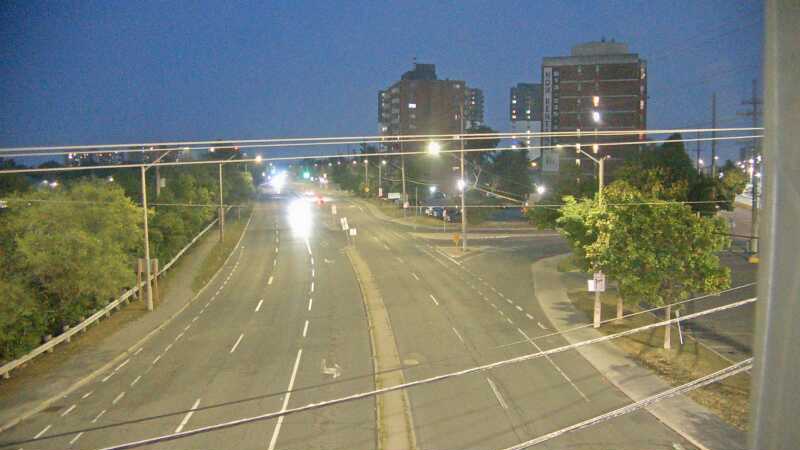 Traffic camera image at 2025-08-04 01:05:37