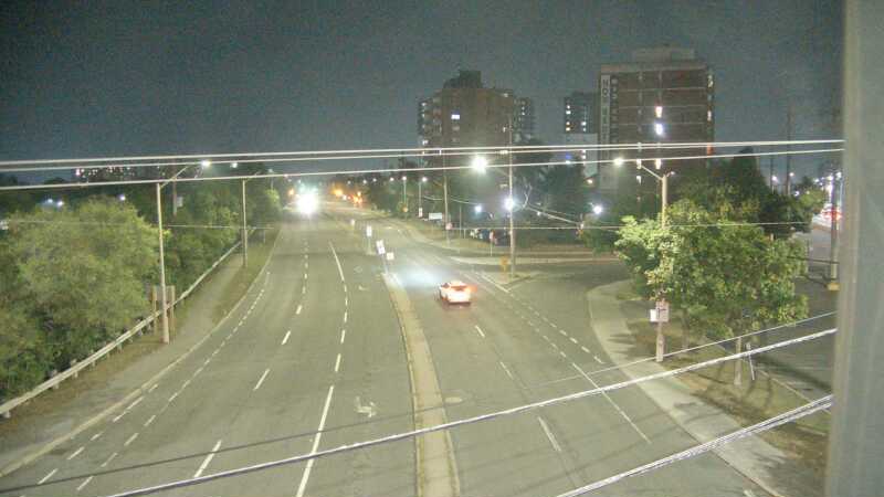 Traffic camera image at 2025-08-04 01:40:40