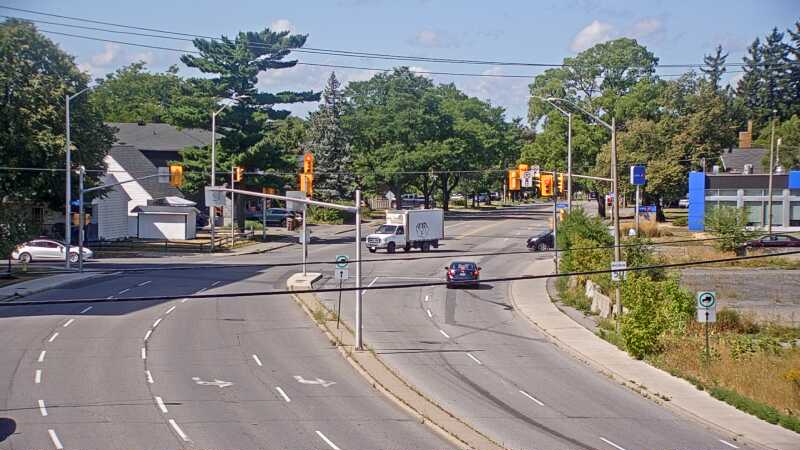 Traffic camera image at 2025-08-24 15:25:43