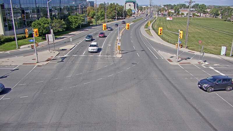 Traffic camera image at 2025-09-14 17:20:43