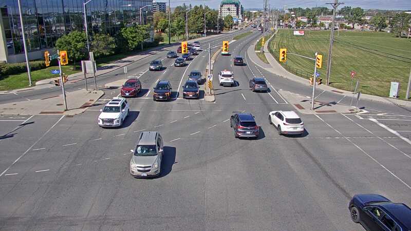 Traffic camera image at 2025-09-14 17:25:38
