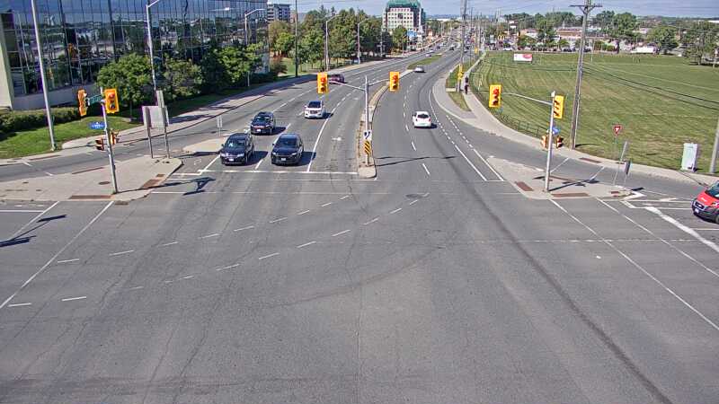 Traffic camera image at 2025-09-14 17:40:38