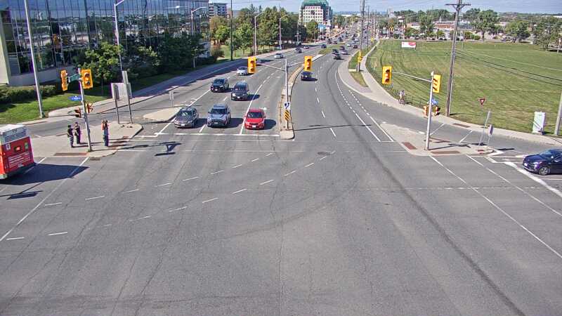 Traffic camera image at 2025-09-14 18:20:42