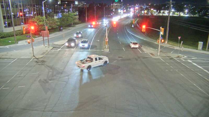 Traffic camera image at 2025-09-19 00:30:47