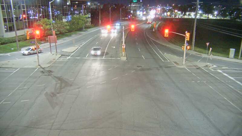 Traffic camera image at 2025-09-19 01:45:33