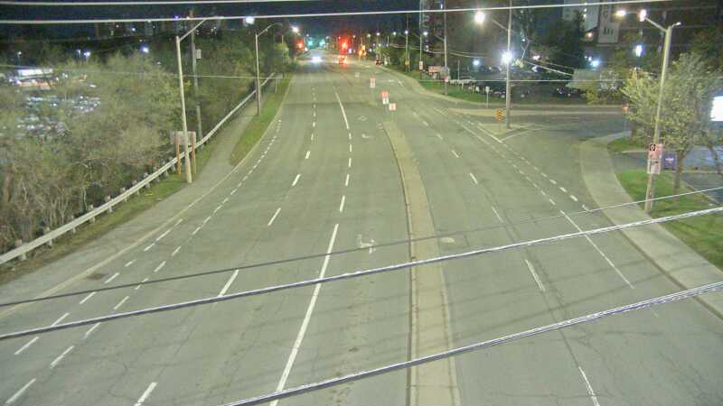 Traffic camera image at 2025-05-09 06:10:25