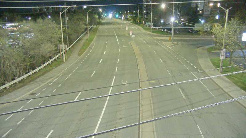 Traffic camera image at 2025-05-09 06:45:32