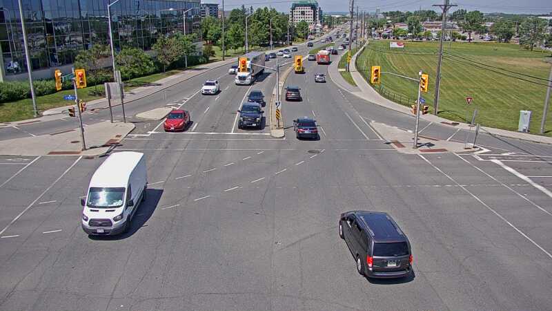 Traffic camera image at 2025-06-30 17:25:58
