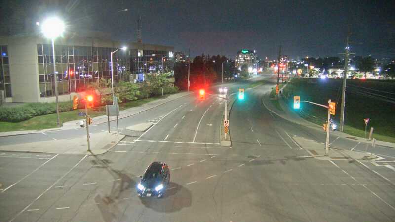 Traffic camera image at 2025-07-12 04:00:33