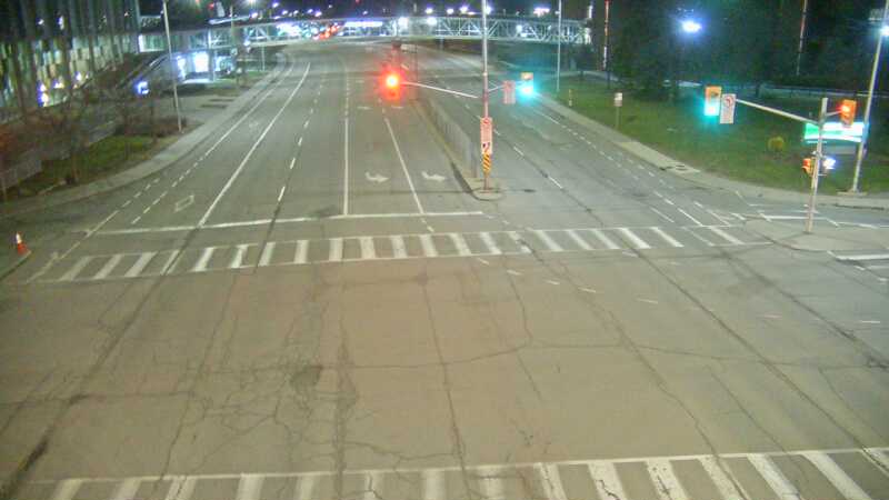 Traffic camera image at 2025-04-25 08:50:32