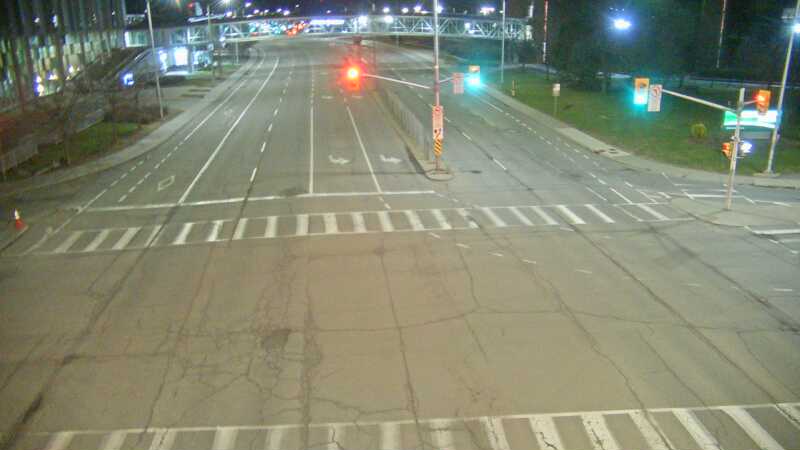 Traffic camera image at 2025-04-25 08:55:39