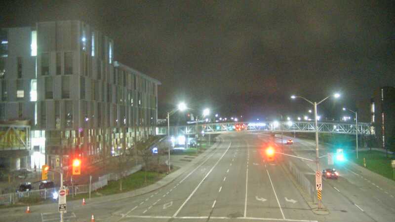 Traffic camera image at 2025-05-09 07:15:27