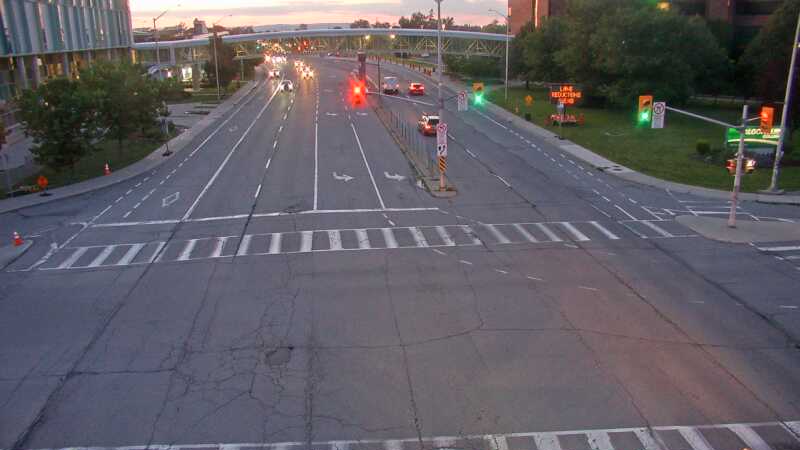 Traffic camera image at 2025-07-04 01:10:38