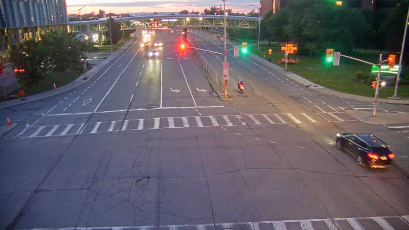 Traffic camera image at 2025-07-04 01:20:46