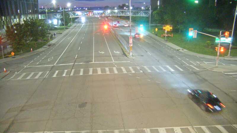Traffic camera image at 2025-07-04 01:50:48
