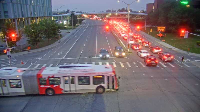 Traffic camera image at 2025-07-31 00:50:40