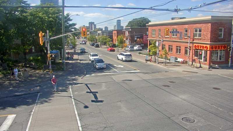 Traffic camera image at 2025-09-14 17:15:47