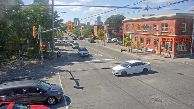 Traffic camera image at 2025-09-14 17:45:46