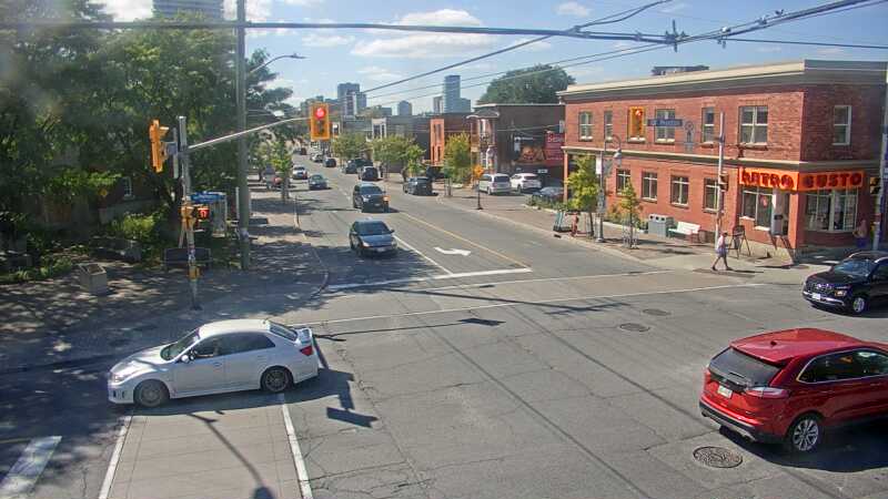 Traffic camera image at 2025-09-14 18:10:42