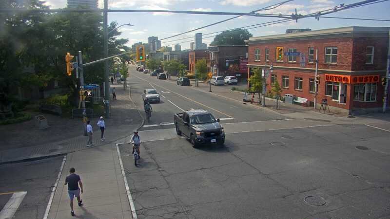 Traffic camera image at 2025-09-14 18:45:47
