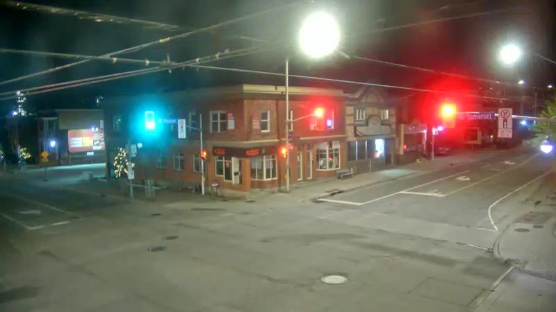 Traffic camera image at 2025-05-09 07:36:09