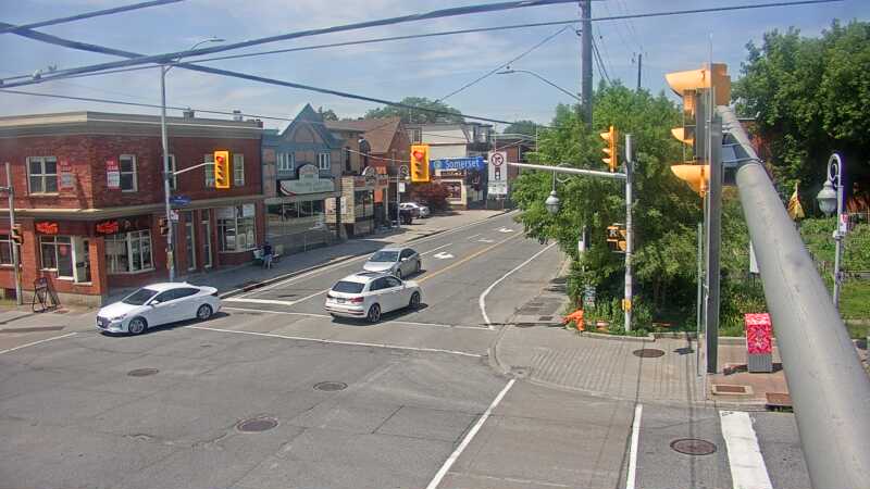 Traffic camera image at 2025-06-30 17:55:42