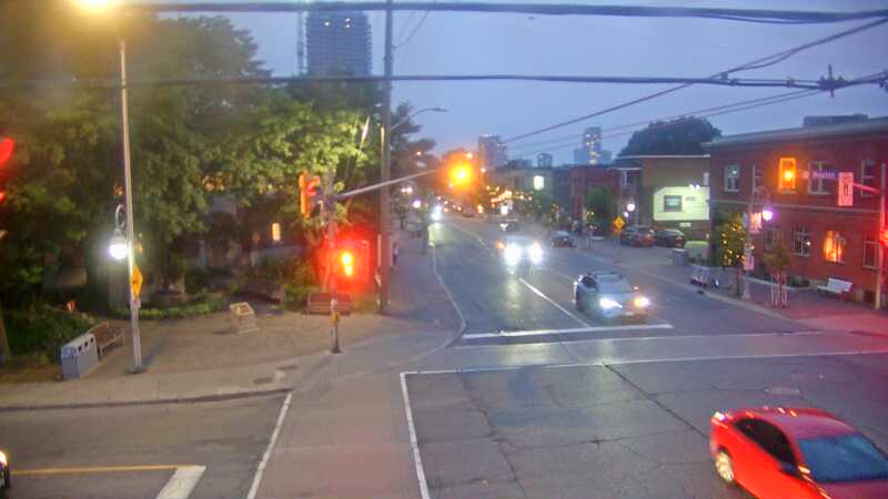 Traffic camera image at 2025-07-31 00:50:40