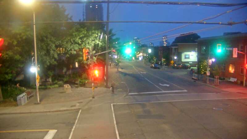 Traffic camera image at 2025-07-31 01:00:41