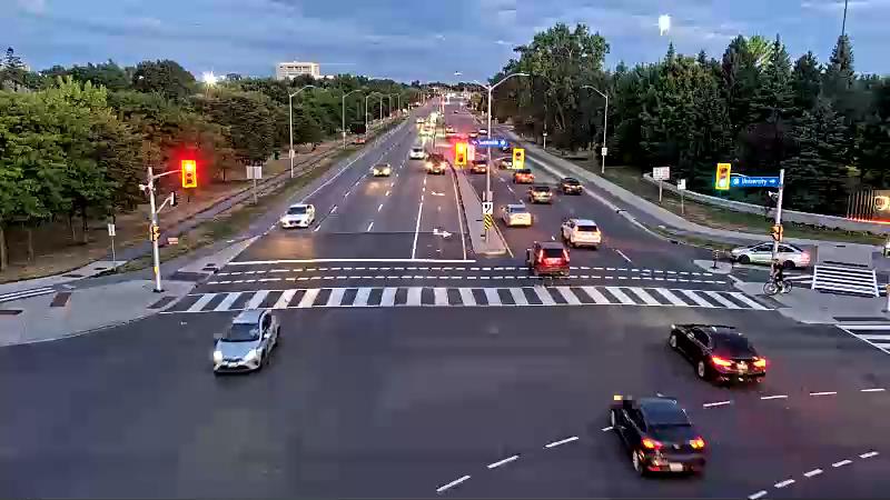 Traffic camera image at 2025-08-25 00:10:42
