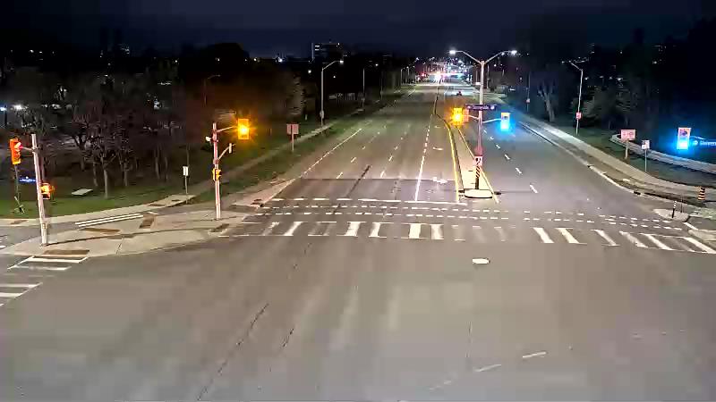 Traffic camera image at 2025-05-09 06:25:28