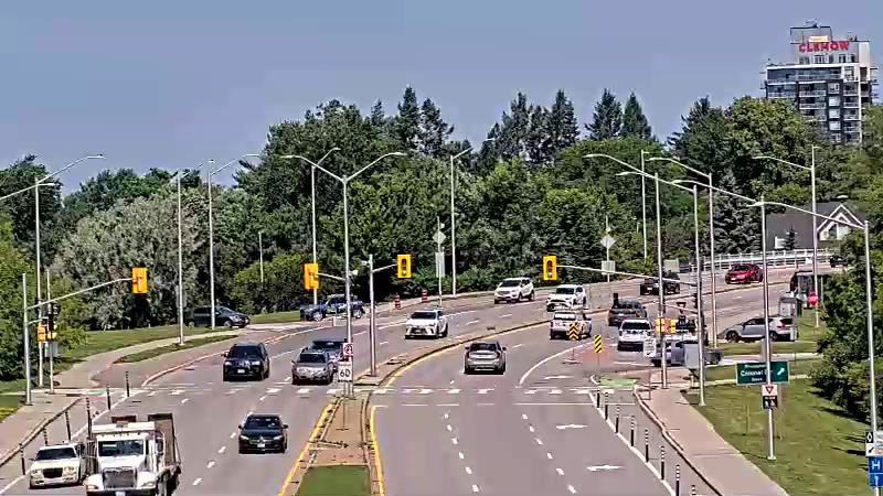 Traffic camera image at 2025-06-30 15:55:44