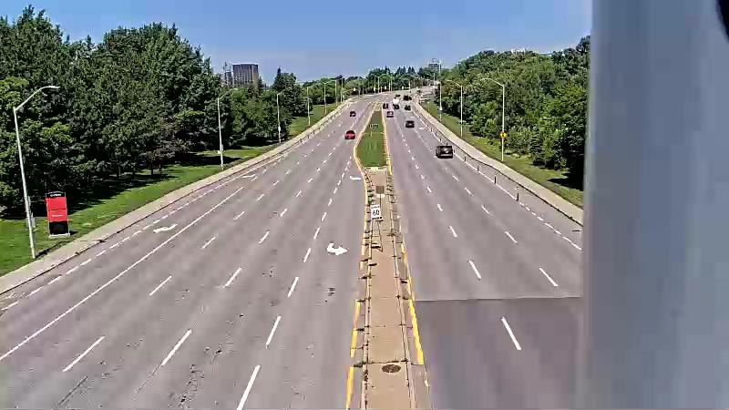 Traffic camera image at 2025-06-30 16:05:38