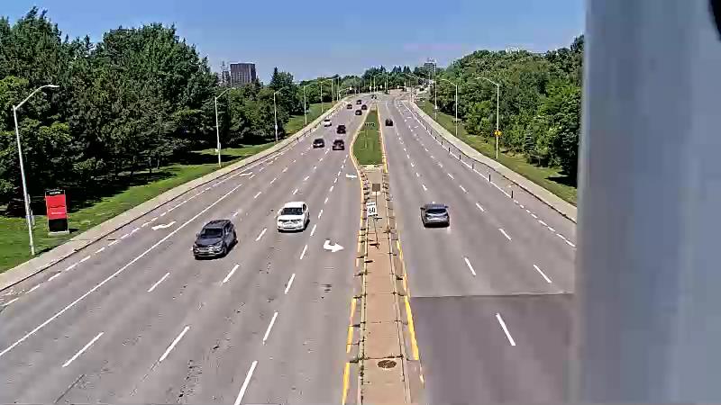Traffic camera image at 2025-06-30 16:25:45