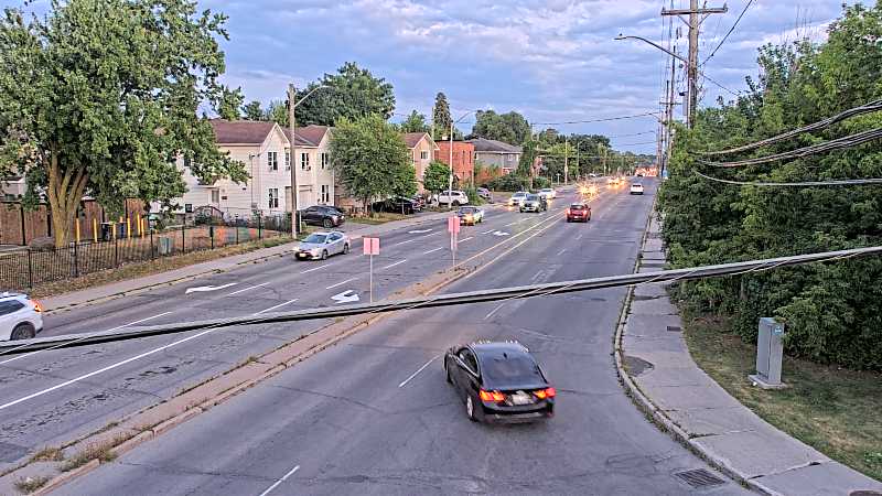 Traffic camera image at 2025-08-25 00:05:46