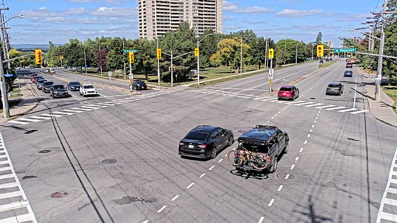 Traffic camera image at 2025-09-14 17:55:42
