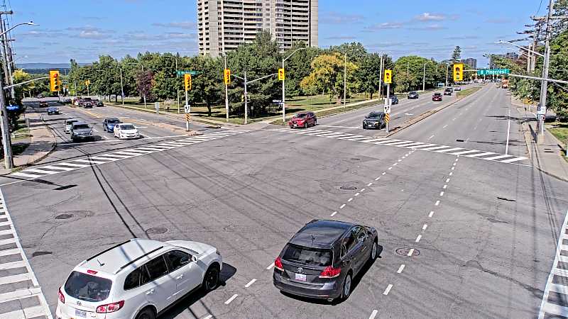 Traffic camera image at 2025-09-14 18:25:49