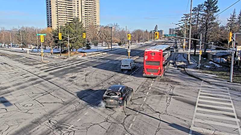 Traffic camera image at 2024-12-21 15:15:40