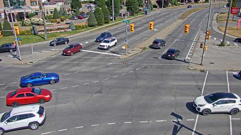Traffic camera image at 2025-08-24 15:20:09