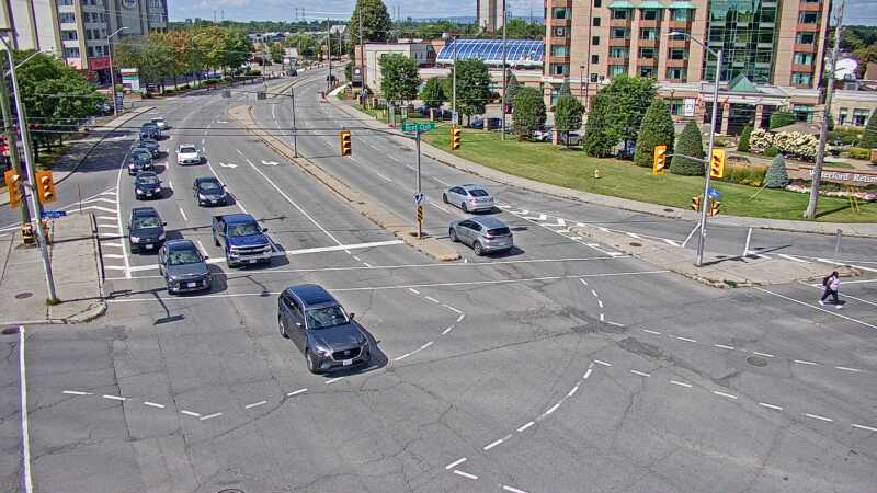 Traffic camera image at 2025-09-01 17:25:07